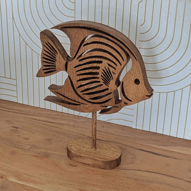 Poisson en robinier faux acacia