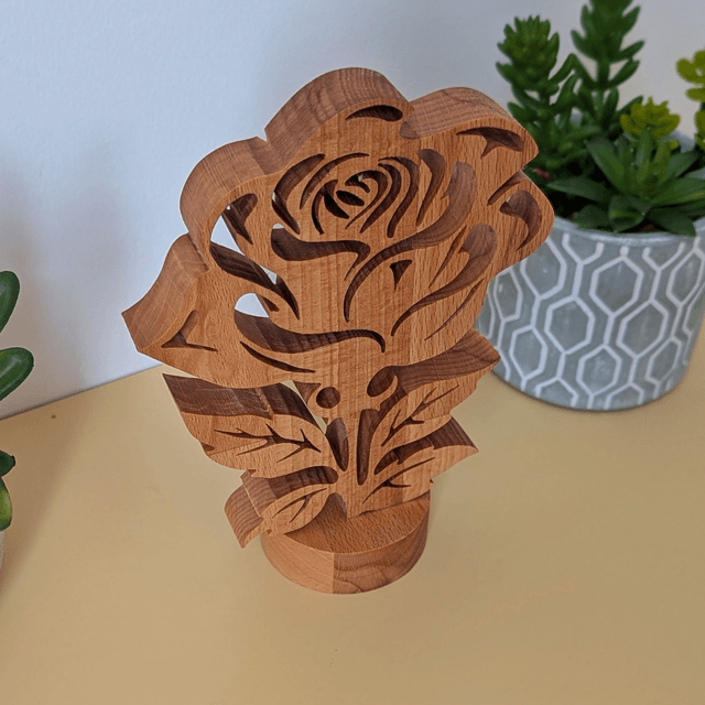 Rose en hêtre