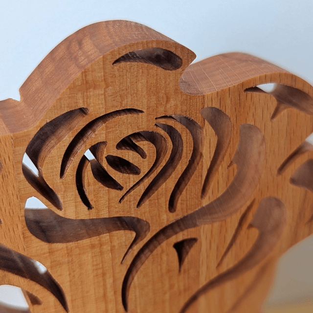 Rose en hêtre
