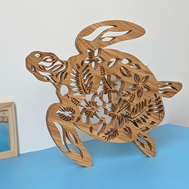 Tortue de mer polynésie en chêne
