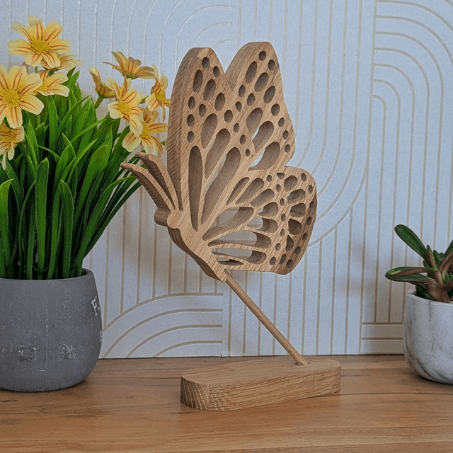 Papillon en chêne