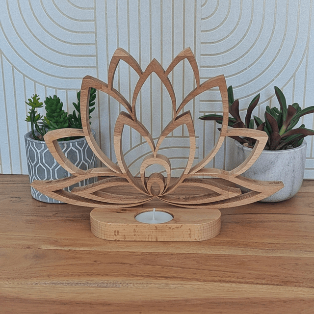 Fleur de lotus en hêtre
