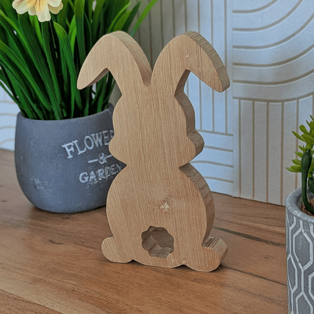 Lapin en robinier faux acacia