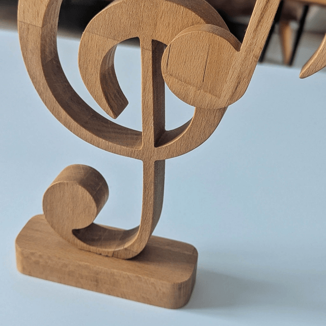 Clef de sol et notes en hêtre