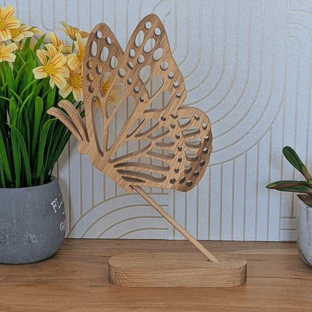 Papillon en chêne
