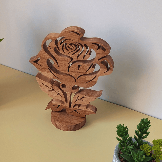 Rose en hêtre