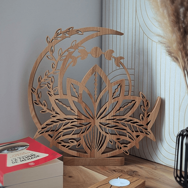 Lune de lotus en hêtre