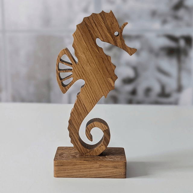 Hippocampe en chêne