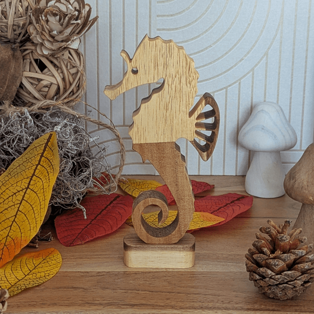 Hippocampe en acacia