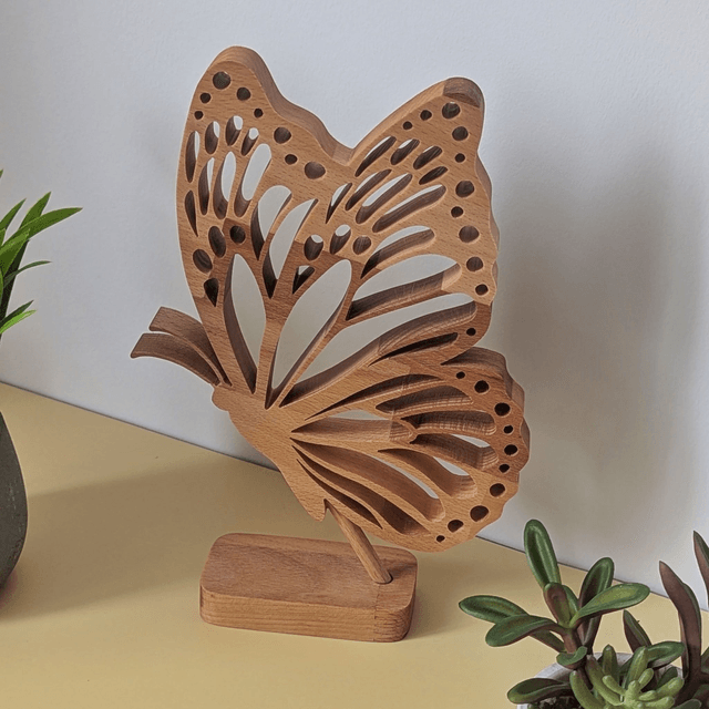 Papillon en hêtre
