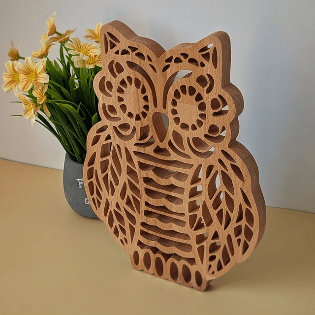Hibou en hêtre