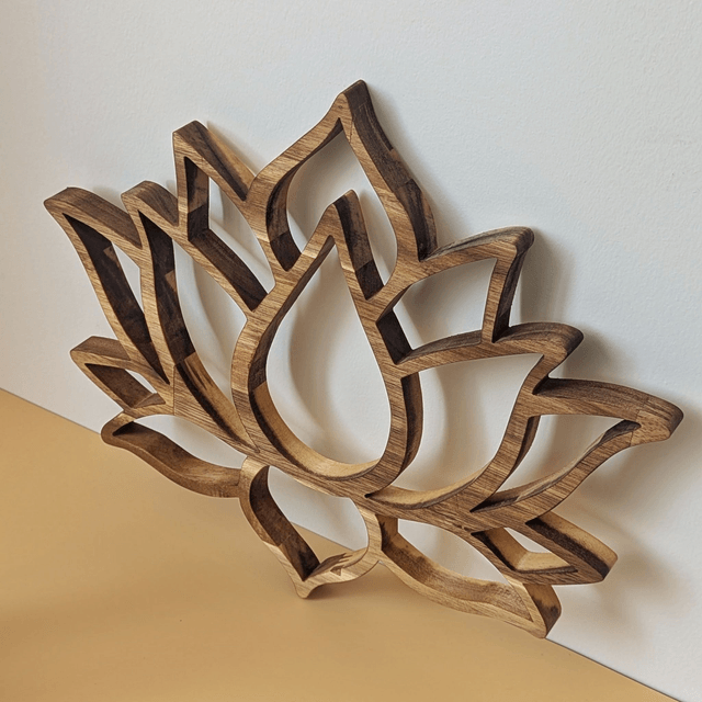 Fleur de lotus en acacia
