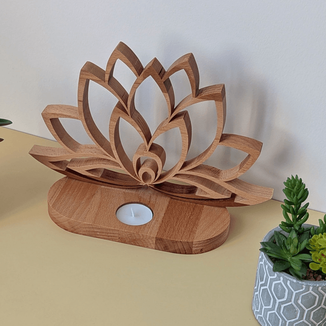 Fleur de lotus en hêtre