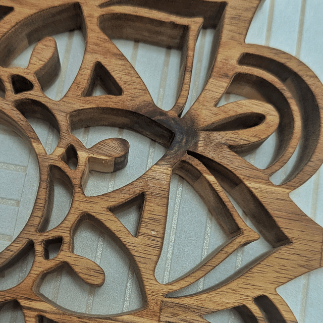 Mandala en acacia
