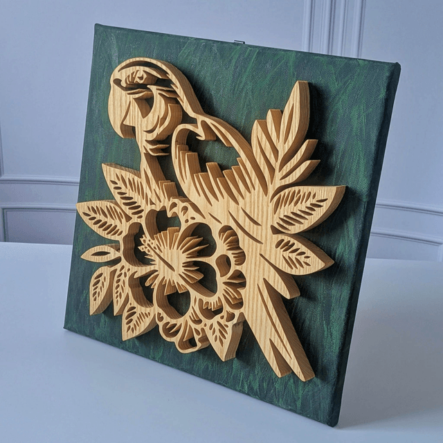 Perroquet en frêne sur toile peinte