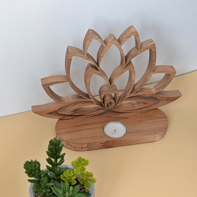 Fleur de lotus en hêtre
