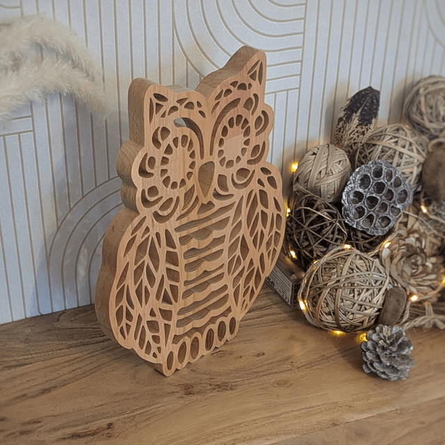 Hibou en hêtre