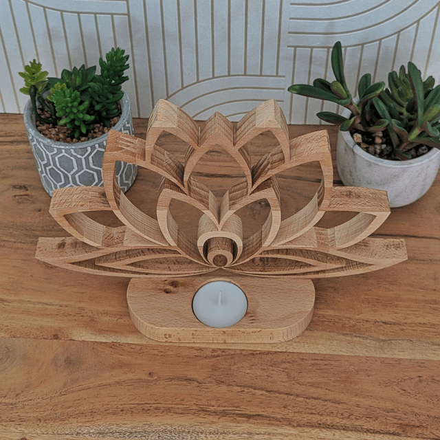 Fleur de lotus en hêtre