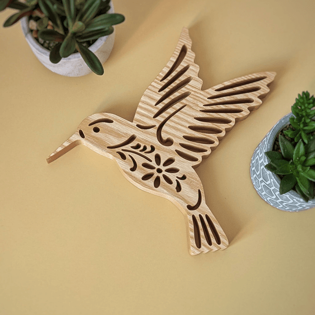Colibri en frêne