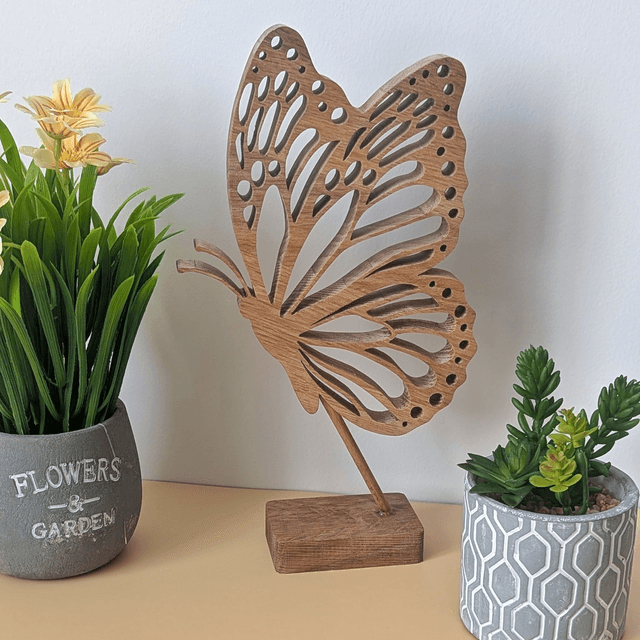 Papillon en chêne