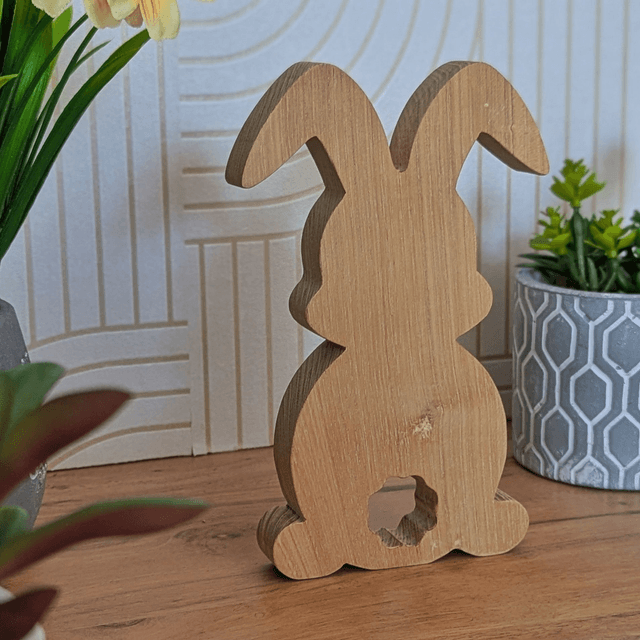 Lapin en robinier faux acacia